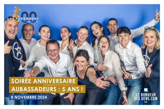 Toutes les photos du photocall de la soirée 5 ans & 600ème Aubassadeurs