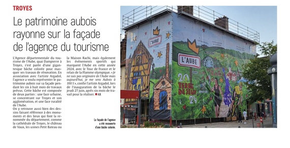 Le patrimoine aubois rayonne sur la façade de l’agence de tourisme